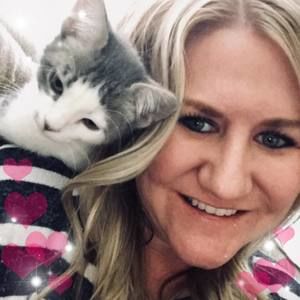 Meet your Posher, April